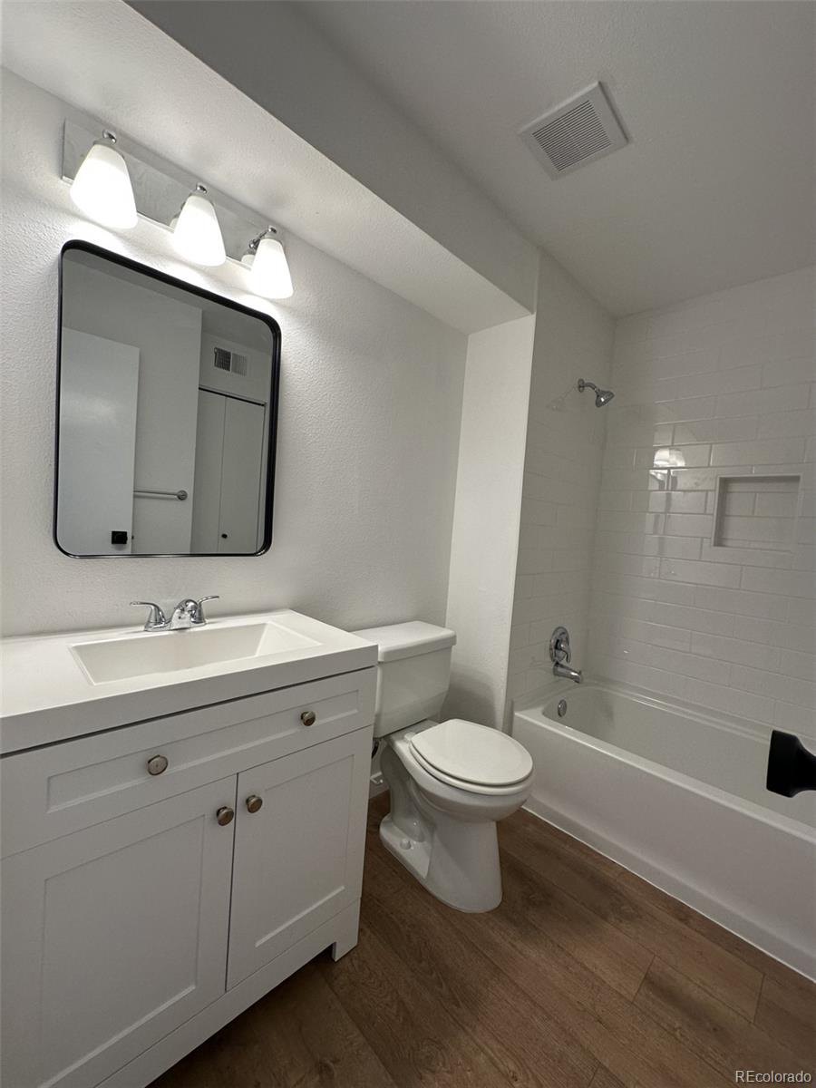 MLS Image #13 for 943 s zeno way,aurora, Colorado