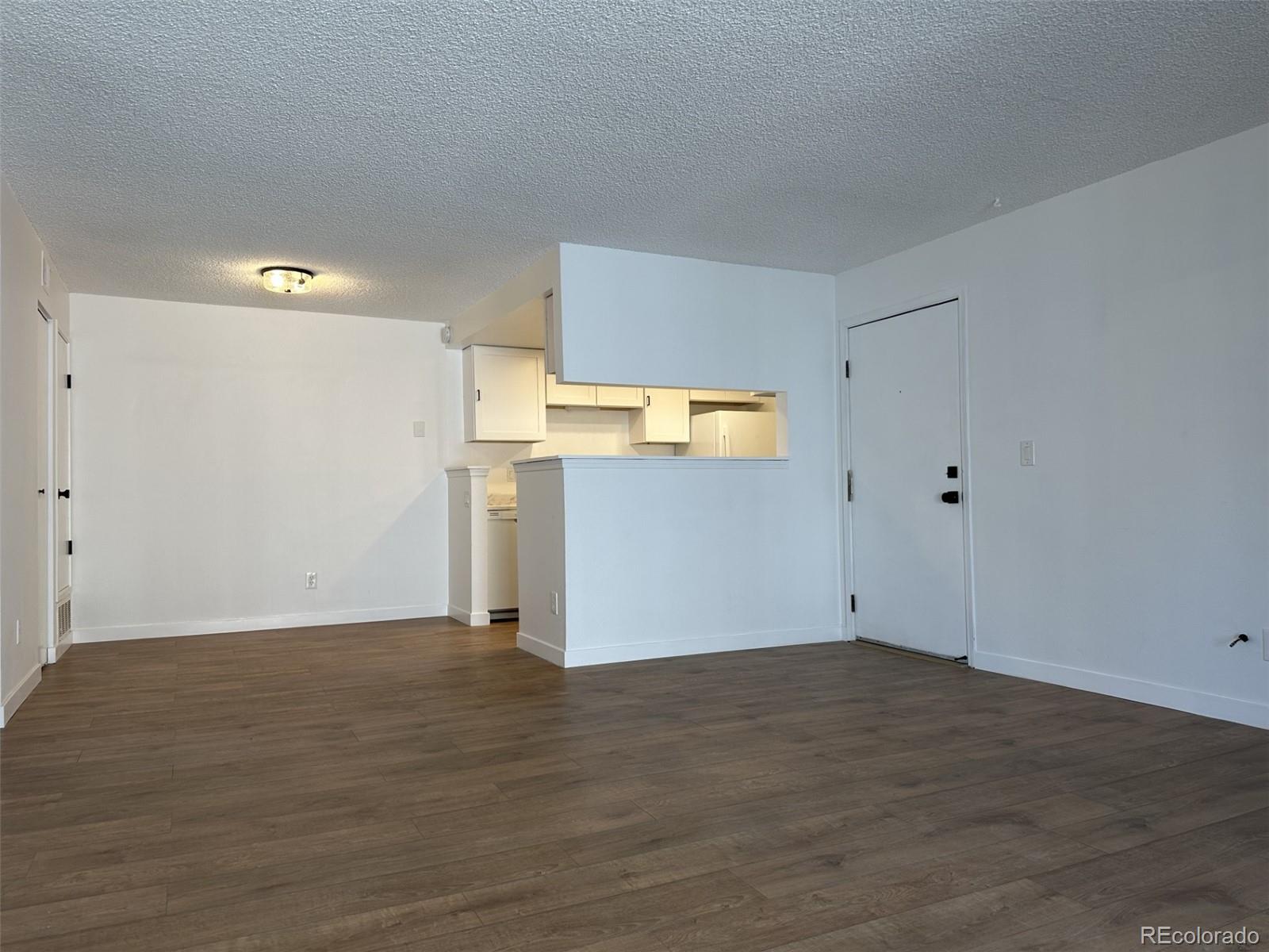 MLS Image #5 for 943 s zeno way,aurora, Colorado