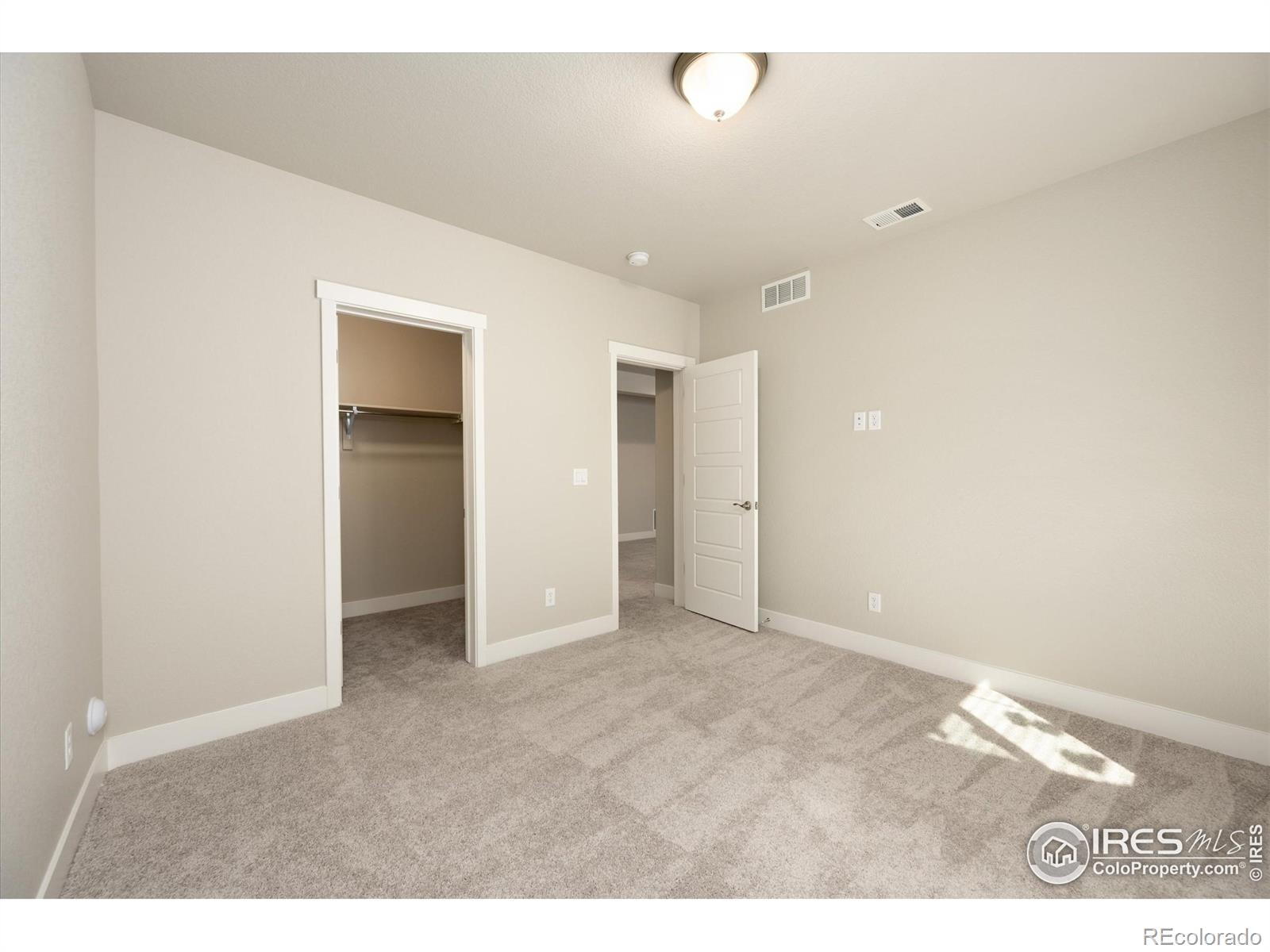 MLS Image #24 for 4532  big horn parkway,johnstown, Colorado