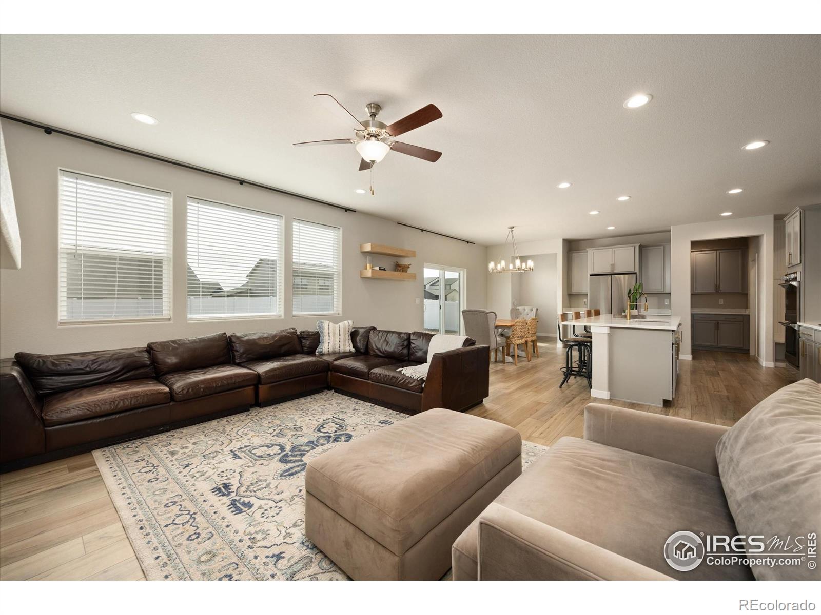 MLS Image #3 for 4532  big horn parkway,johnstown, Colorado