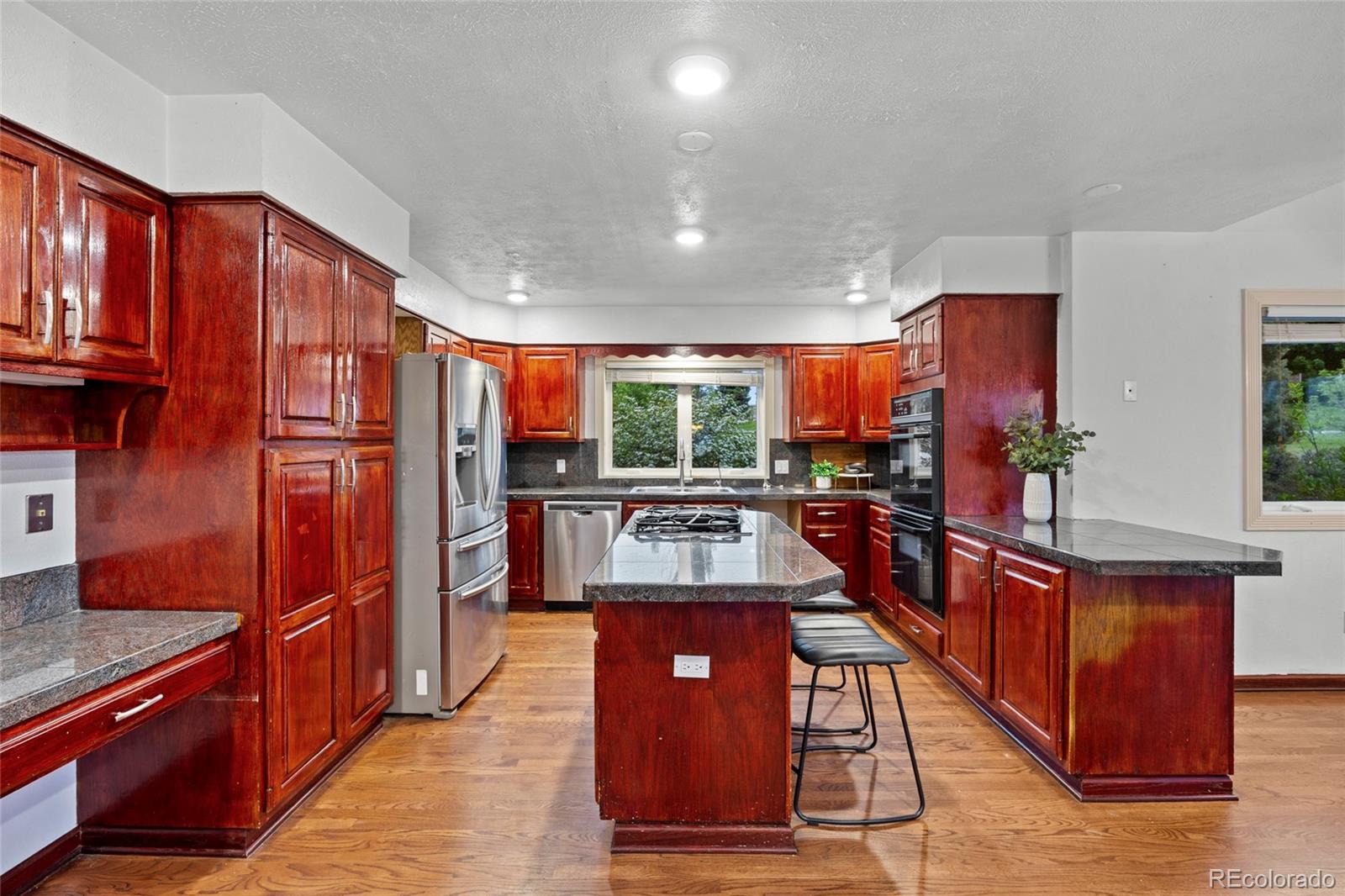 MLS Image #13 for 7883 s espana way,centennial, Colorado