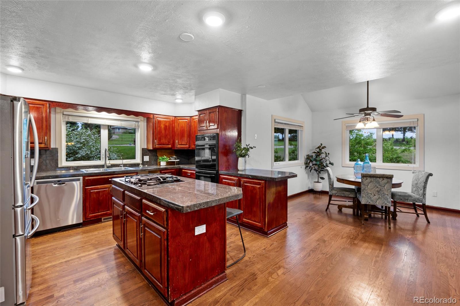 MLS Image #14 for 7883 s espana way,centennial, Colorado