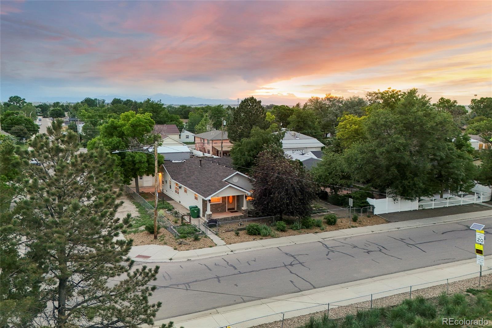 MLS Image #38 for 205  beech street,hudson, Colorado