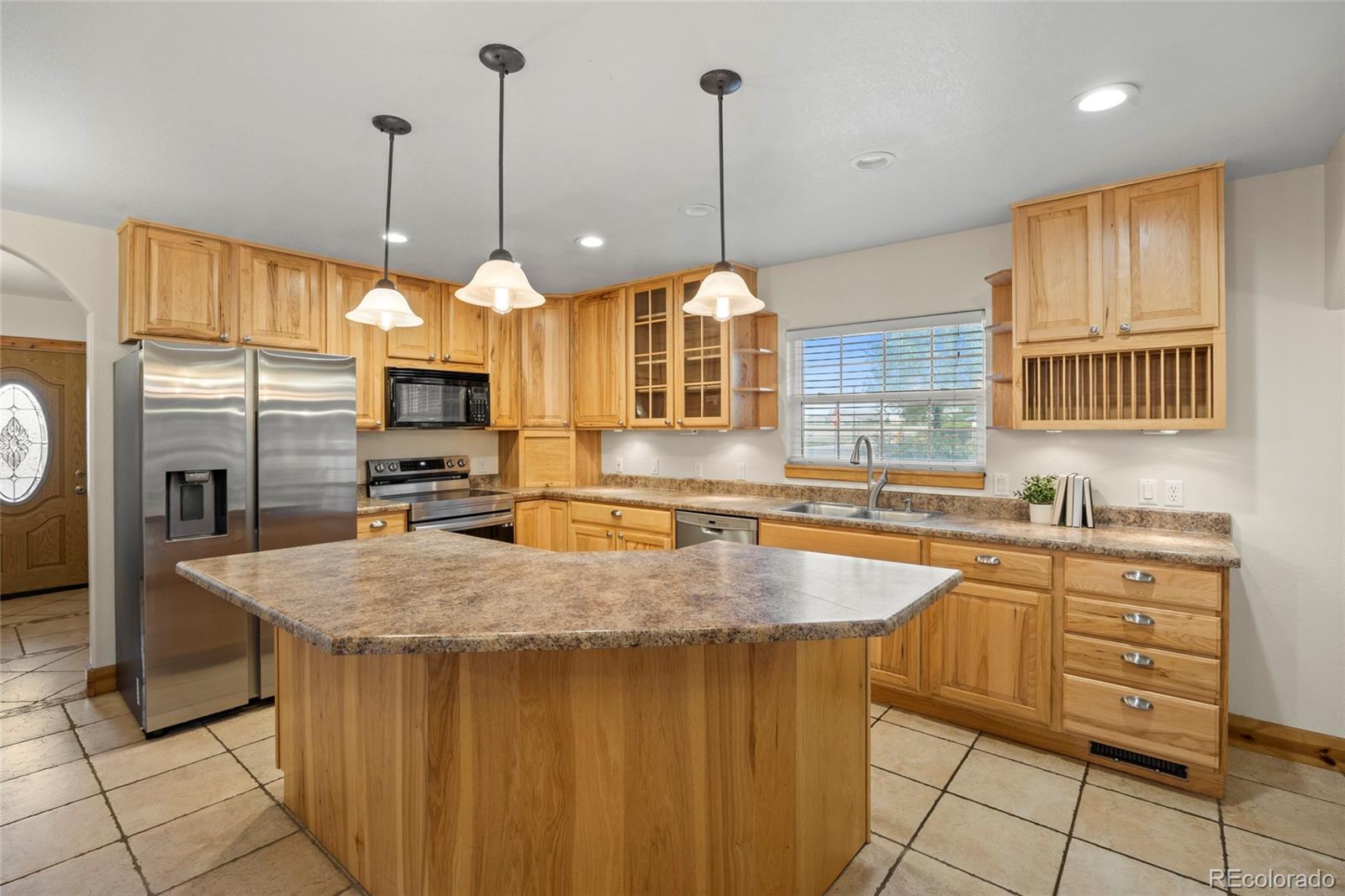 MLS Image #5 for 205  beech street,hudson, Colorado