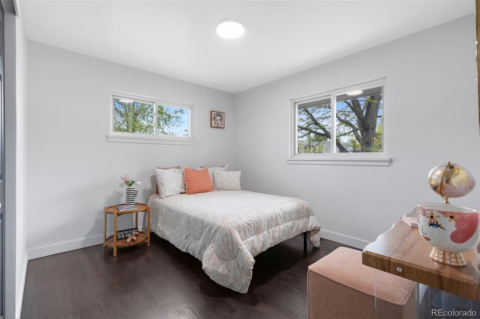 MLS Image #11 for 982 s holly street,denver, Colorado