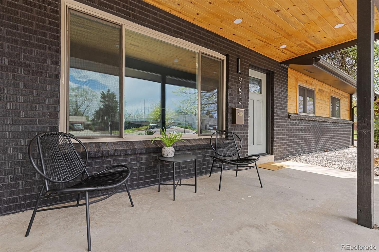 MLS Image #2 for 982 s holly street,denver, Colorado