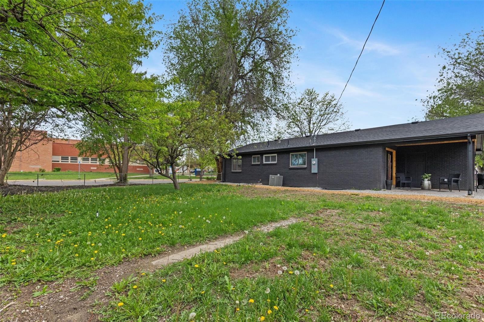 MLS Image #23 for 982 s holly street,denver, Colorado