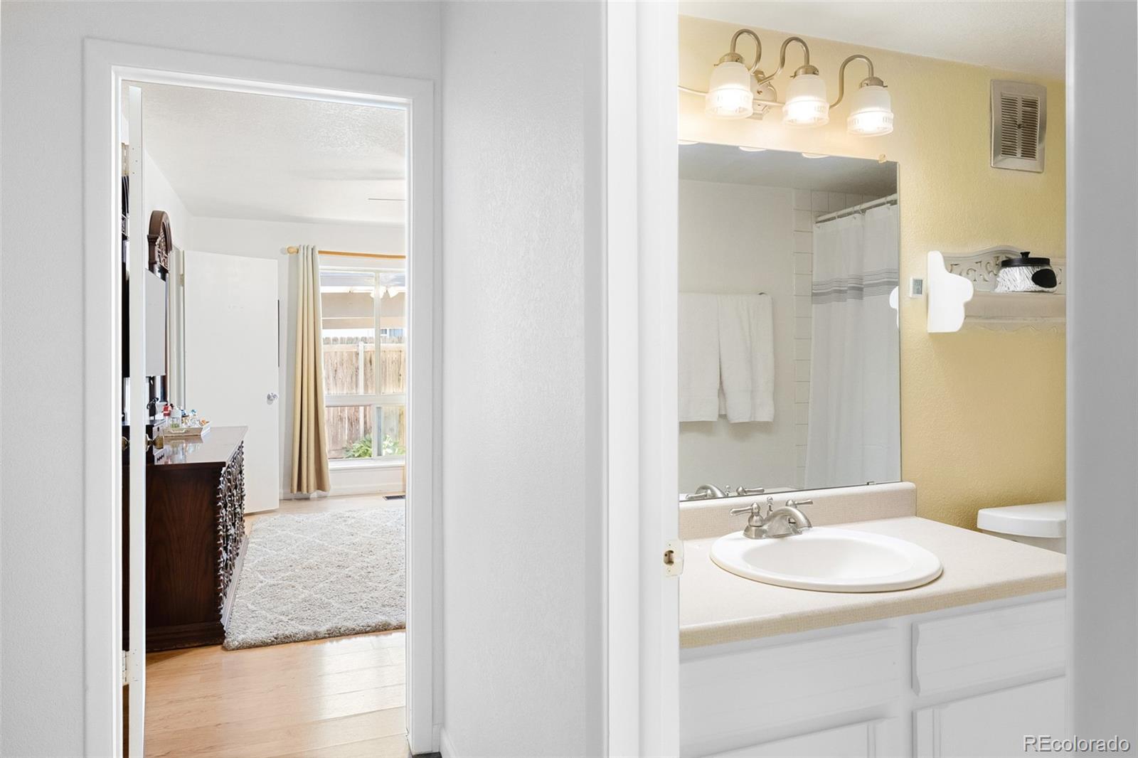 MLS Image #14 for 6495 e happy canyon road,denver, Colorado