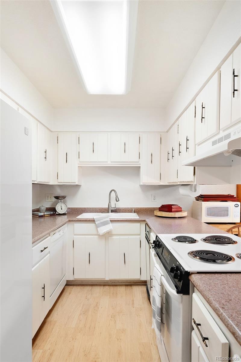 MLS Image #7 for 6495 e happy canyon road,denver, Colorado