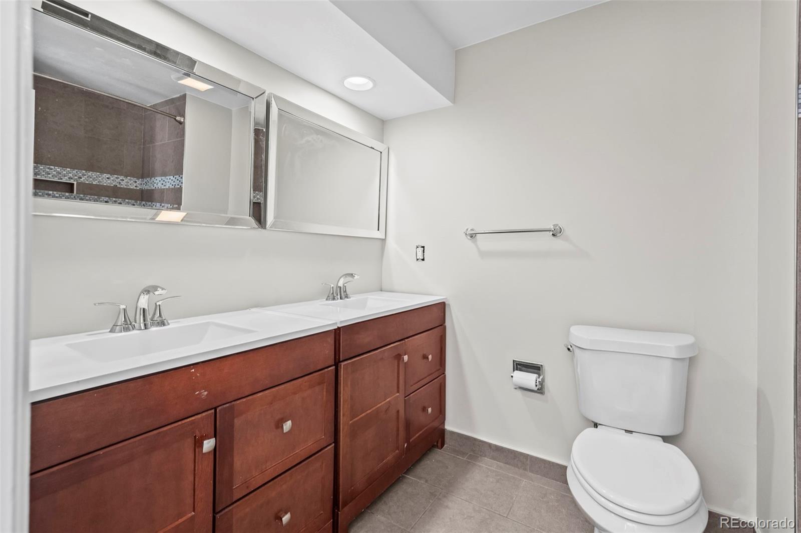 MLS Image #13 for 2748 s kenton court,aurora, Colorado