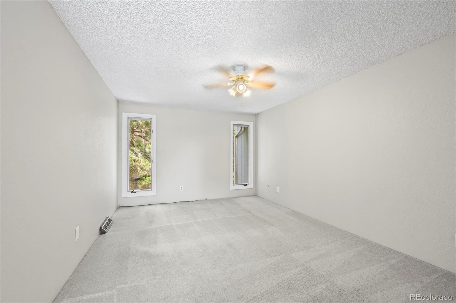MLS Image #14 for 2748 s kenton court,aurora, Colorado