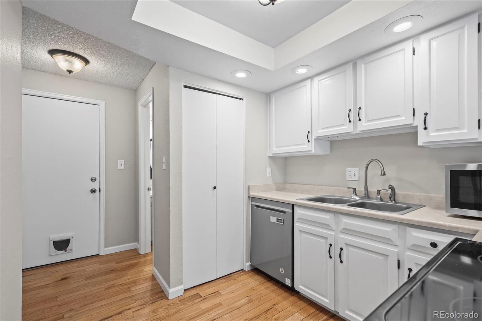 MLS Image #9 for 2748 s kenton court,aurora, Colorado
