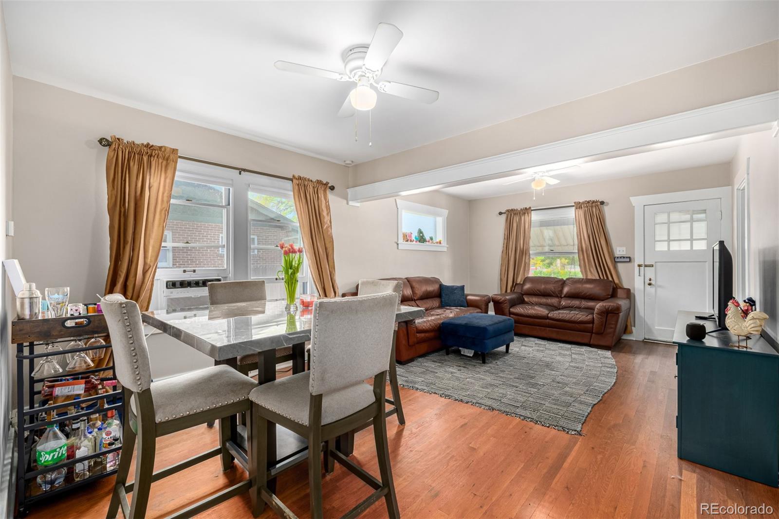 MLS Image #10 for 2564 s acoma street,denver, Colorado