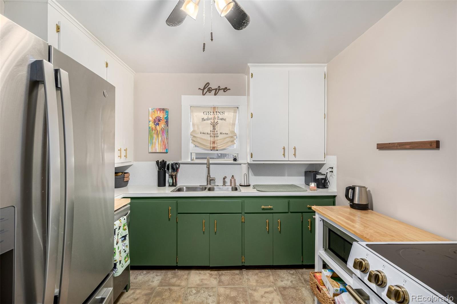 MLS Image #13 for 2564 s acoma street,denver, Colorado