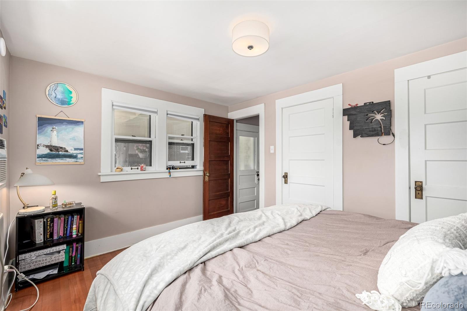 MLS Image #22 for 2564 s acoma street,denver, Colorado