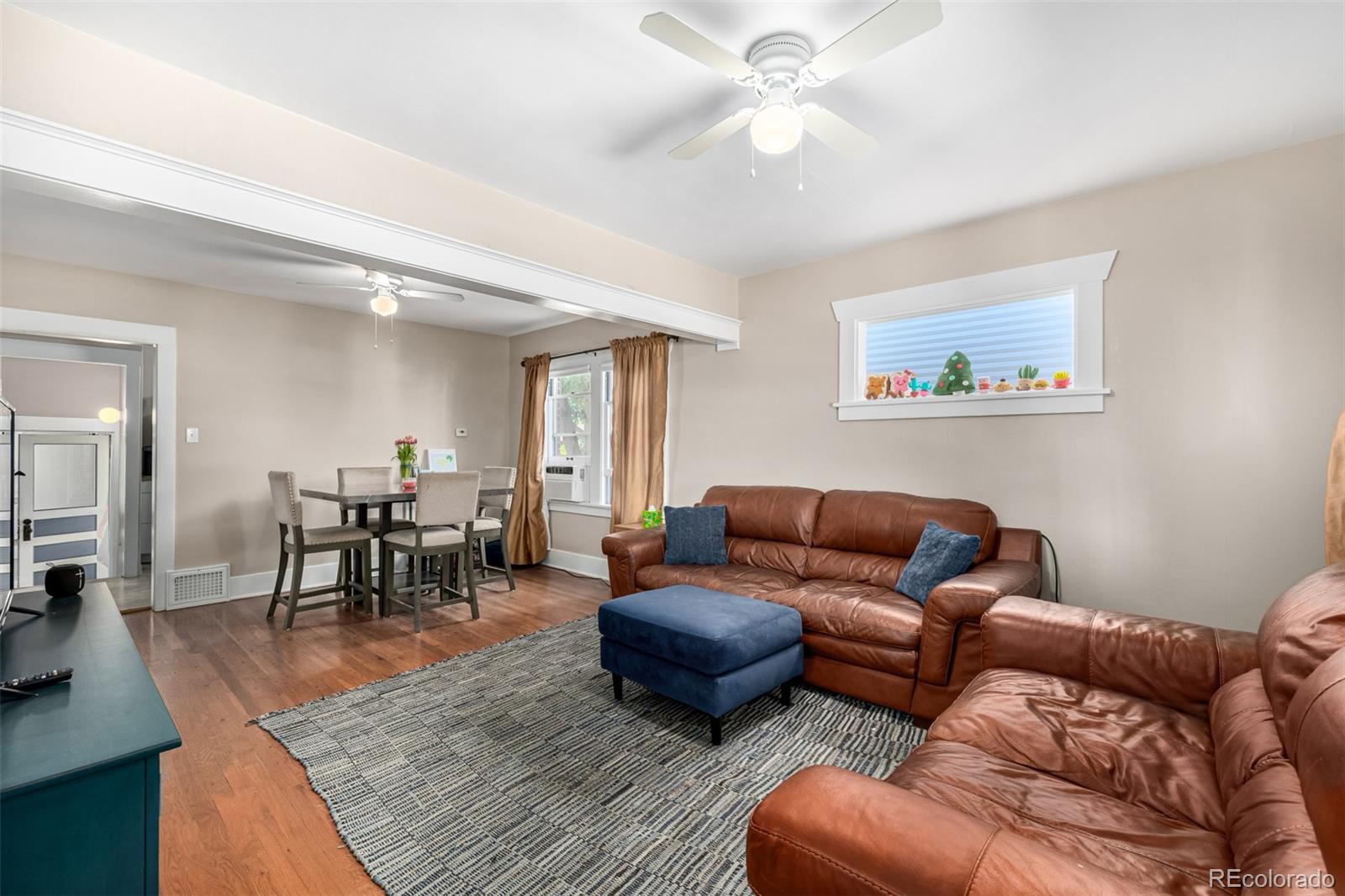 MLS Image #8 for 2564 s acoma street,denver, Colorado