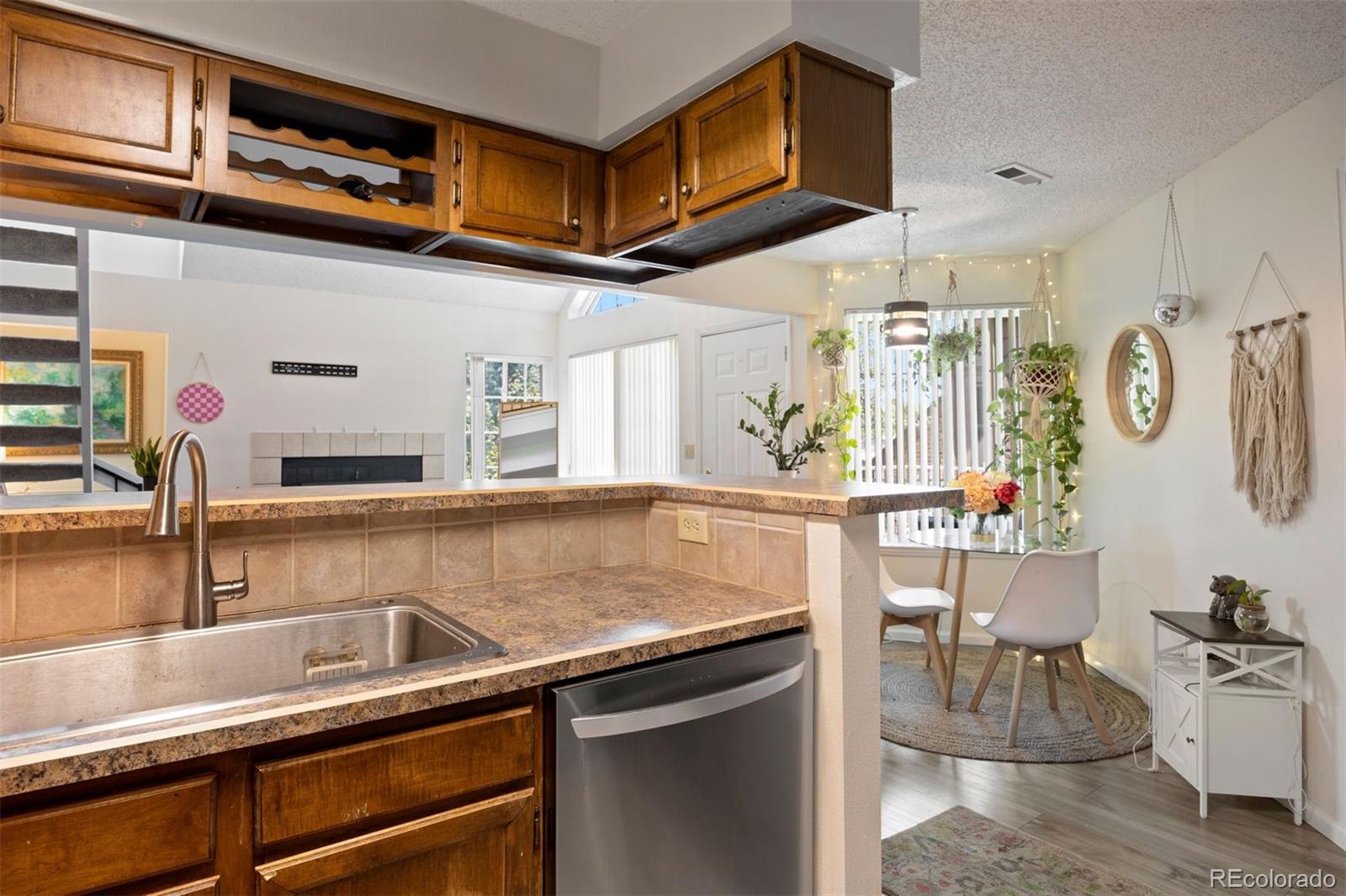 MLS Image #12 for 838 s vance street,lakewood, Colorado