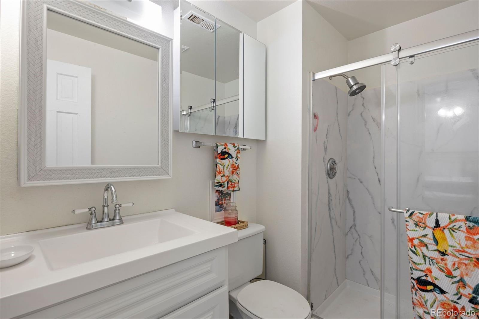MLS Image #15 for 838 s vance street,lakewood, Colorado