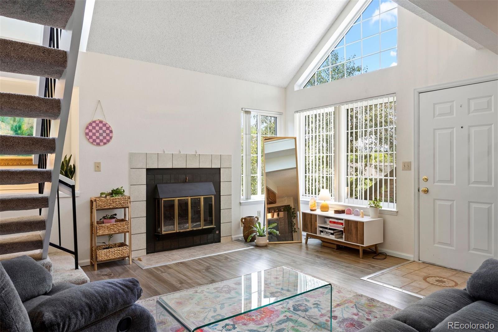 MLS Image #9 for 838 s vance street,lakewood, Colorado