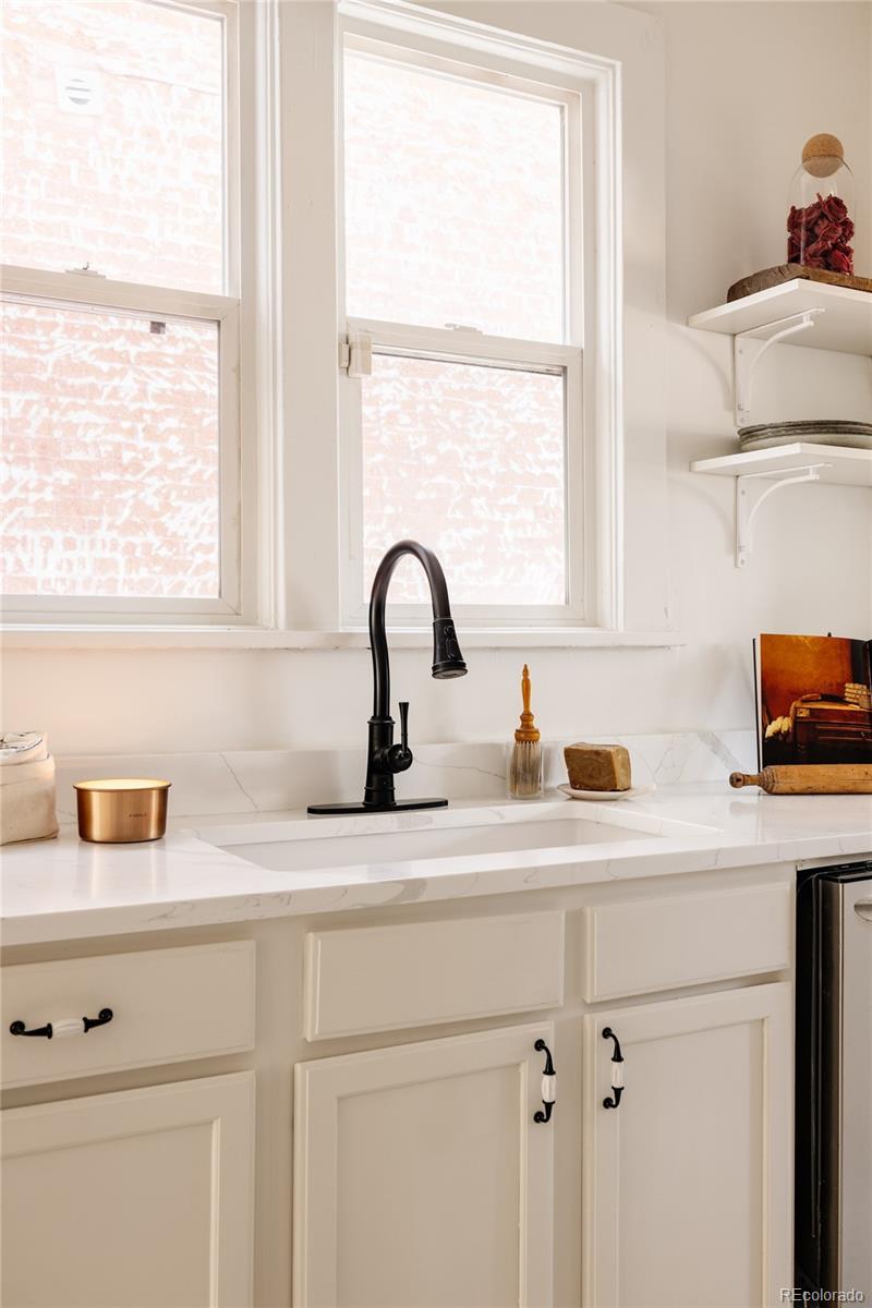 MLS Image #10 for 321  fox street,denver, Colorado