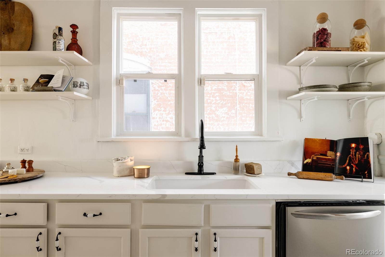 MLS Image #11 for 321  fox street,denver, Colorado