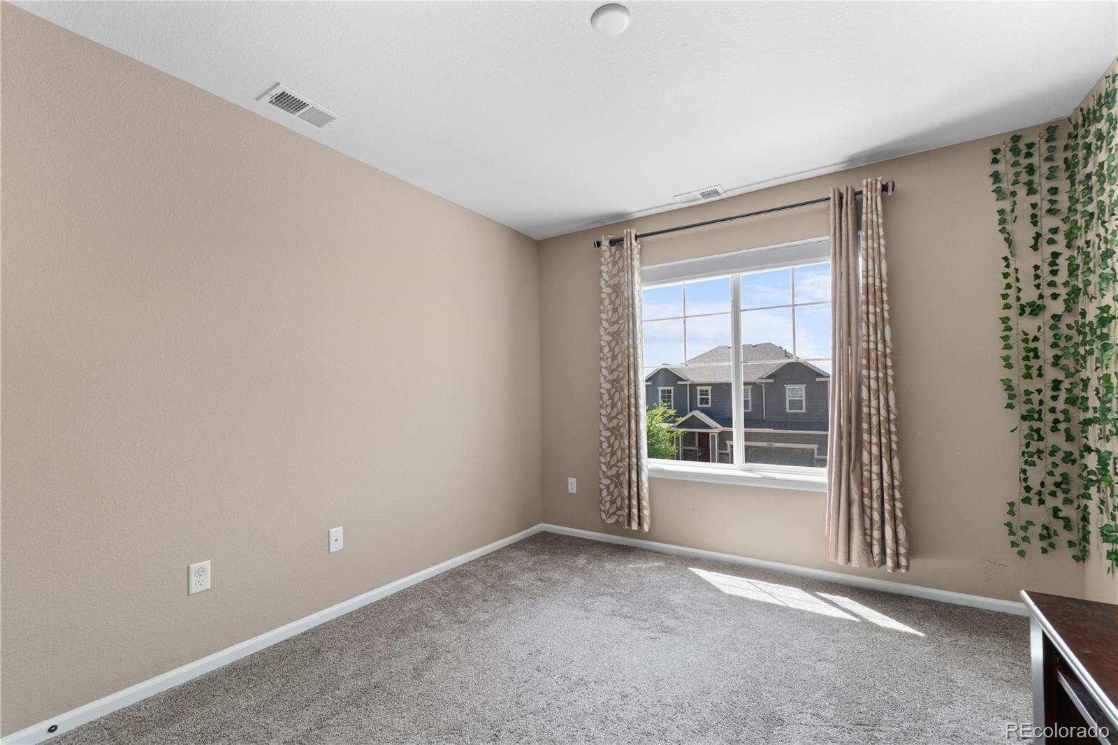 MLS Image #23 for 15100  gaylord street,thornton, Colorado