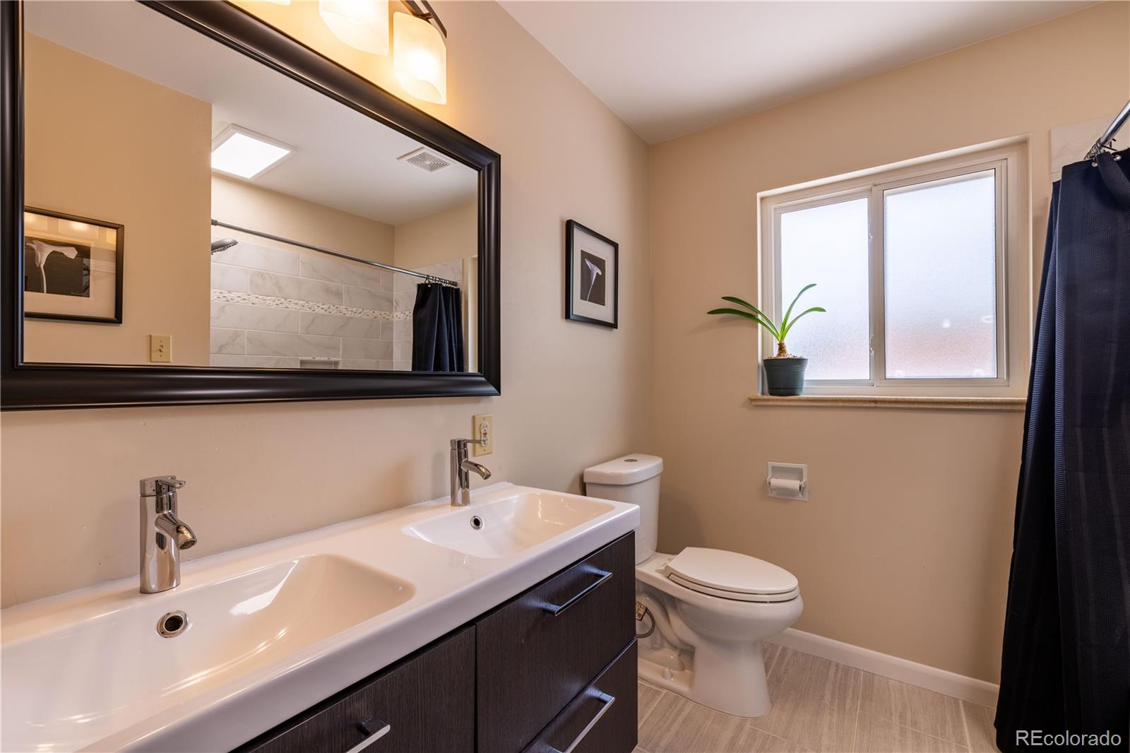 MLS Image #16 for 428 w valleyview avenue,littleton, Colorado