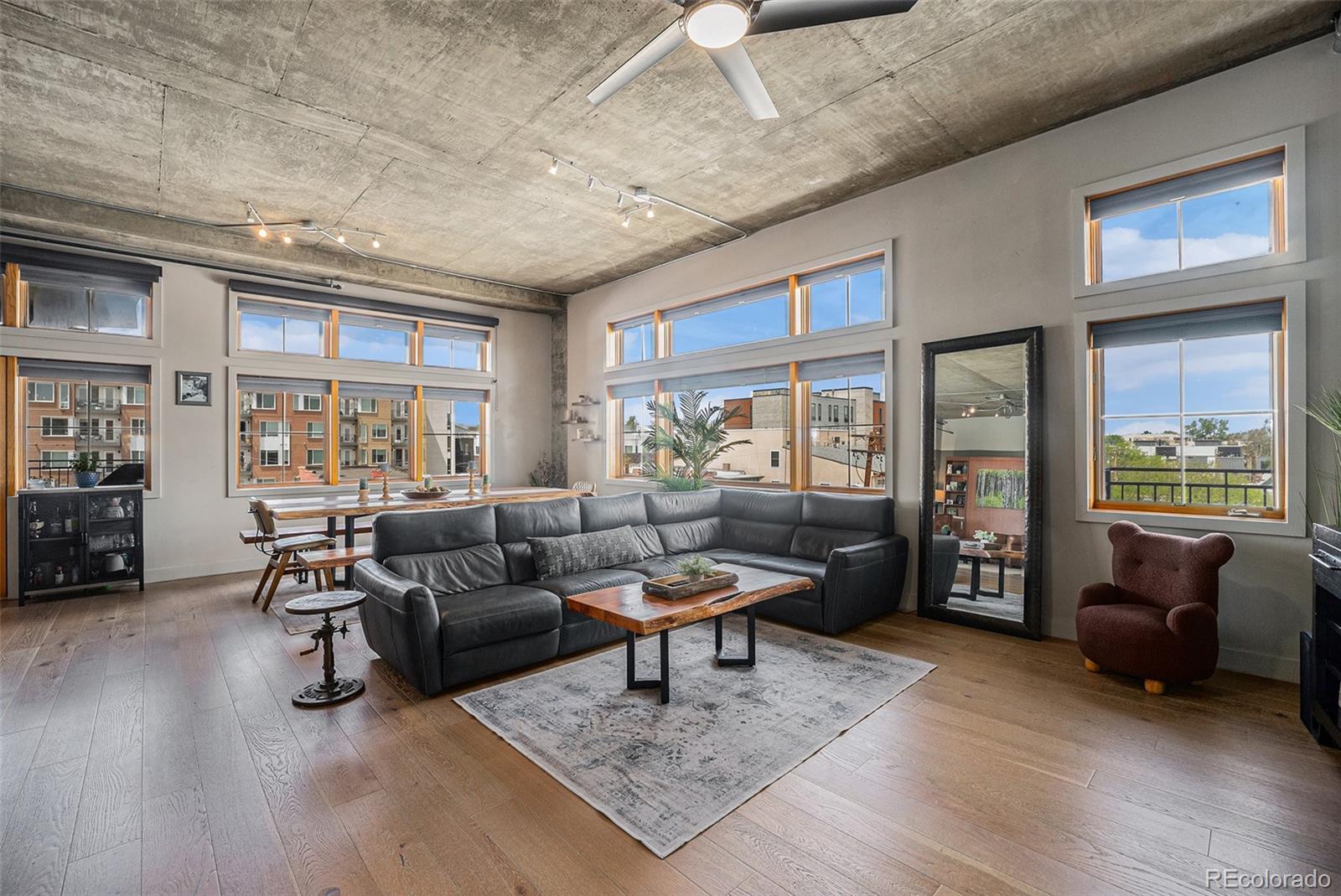 MLS Image #3 for 1925 w 32nd avenue 404,denver, Colorado