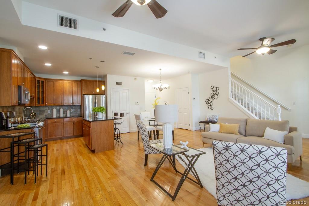 MLS Image #6 for 1950 n logan street,denver, Colorado