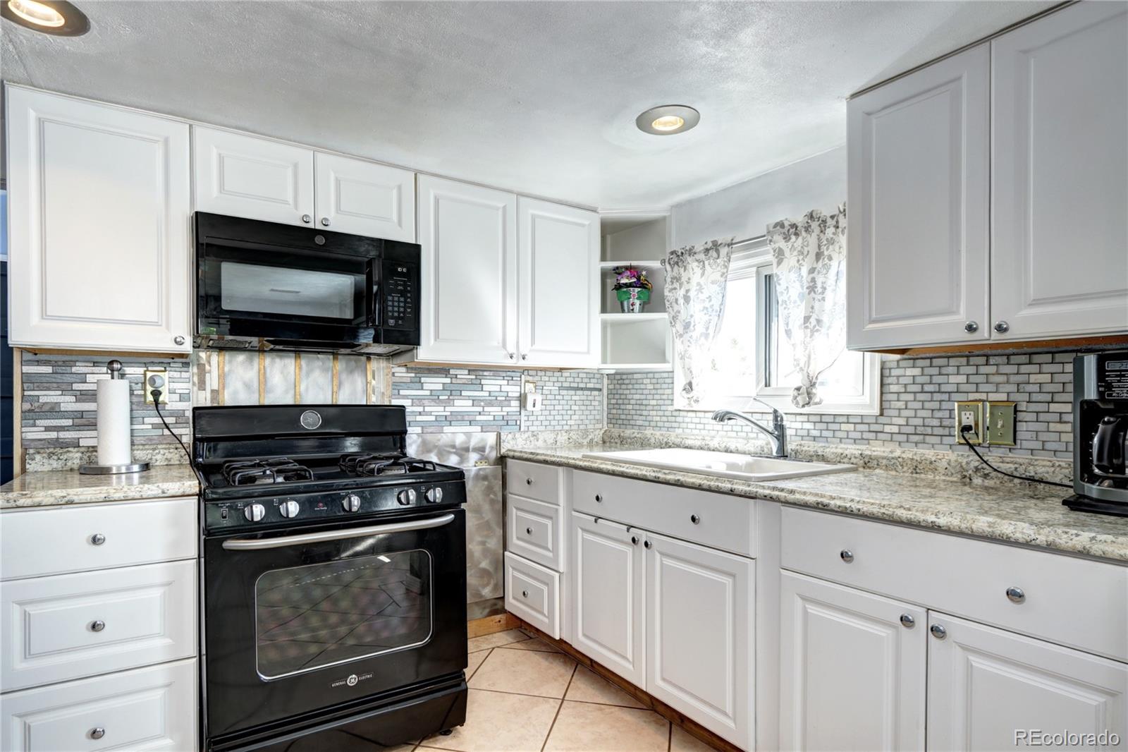 MLS Image #10 for 2401 w jewell avenue,denver, Colorado