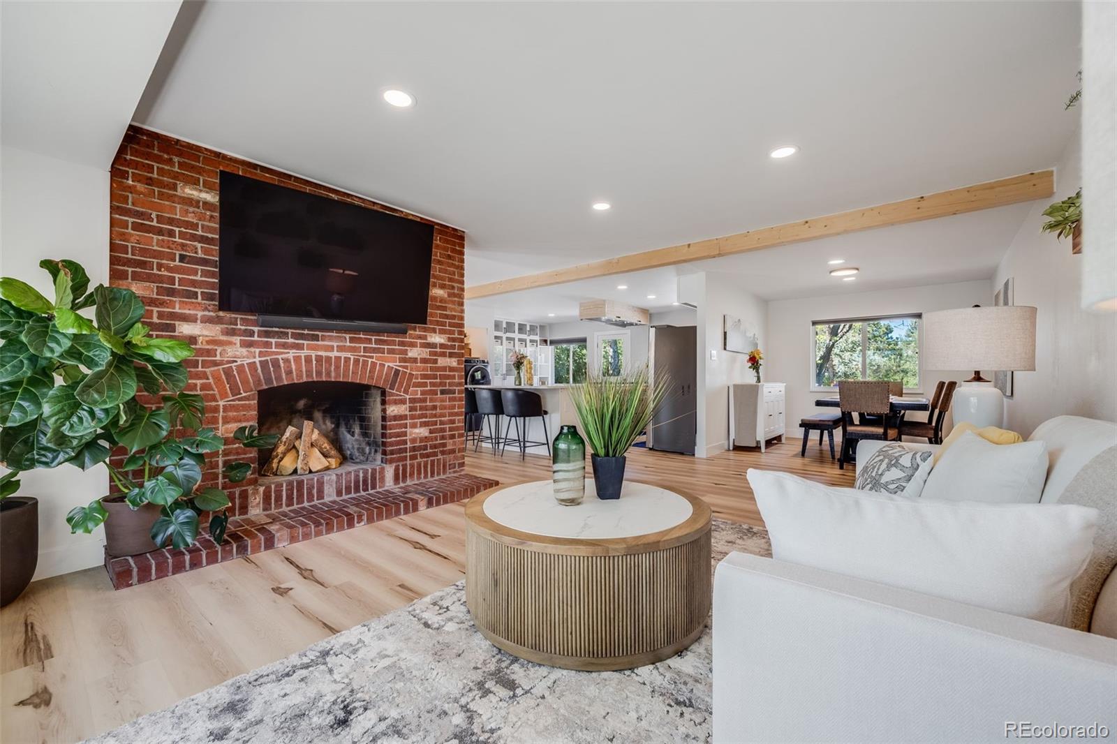 MLS Image #14 for 2764 s reading court,denver, Colorado