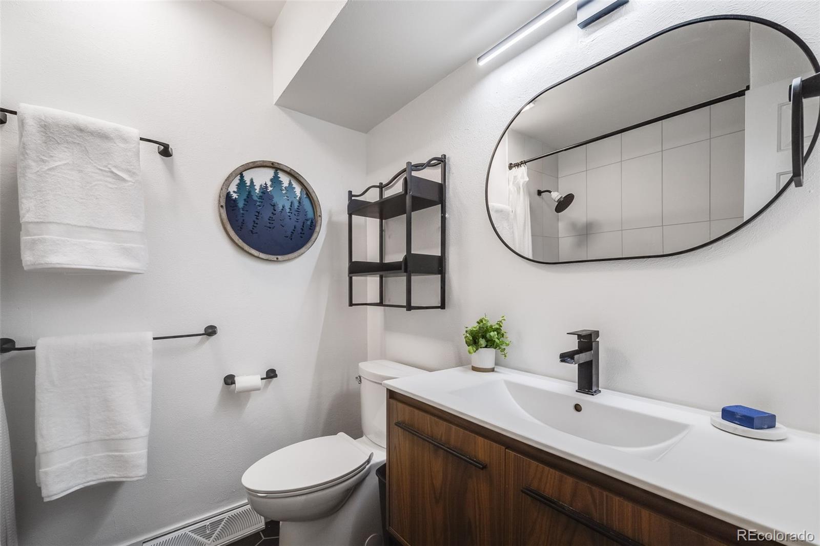 MLS Image #18 for 2764 s reading court,denver, Colorado