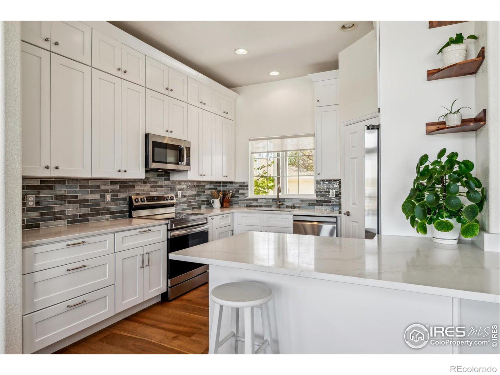MLS Image #12 for 13668  plaster circle,broomfield, Colorado