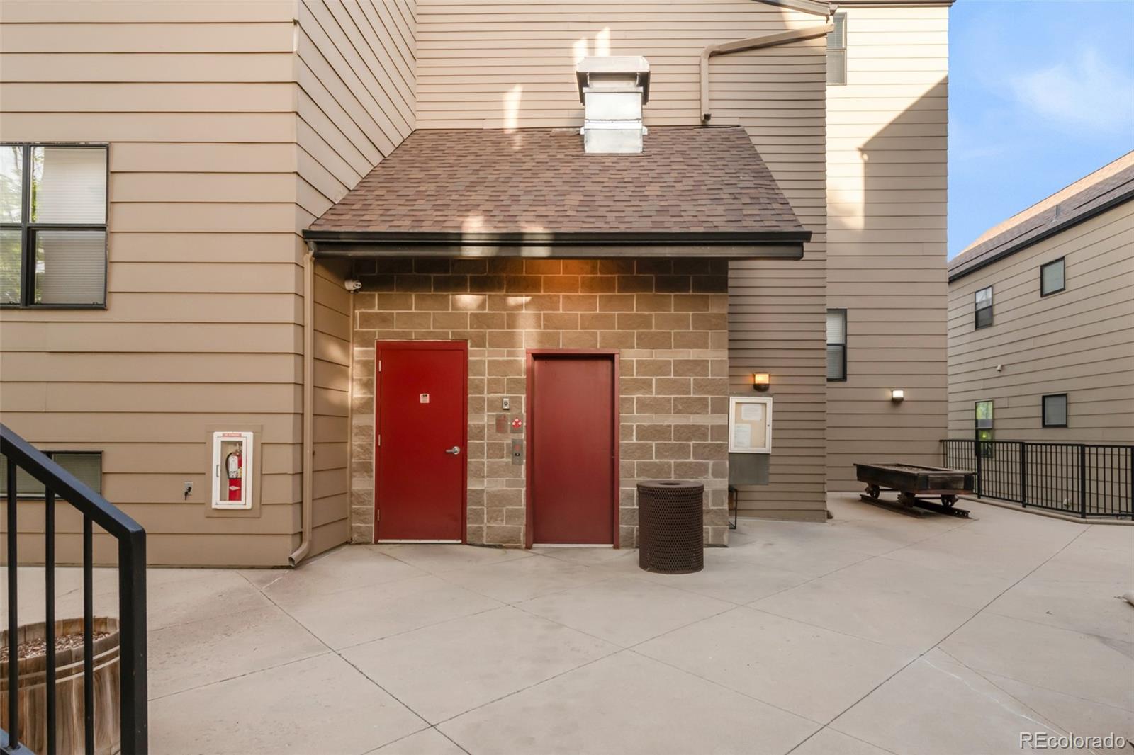 MLS Image #37 for 3069  tejon street b,denver, Colorado