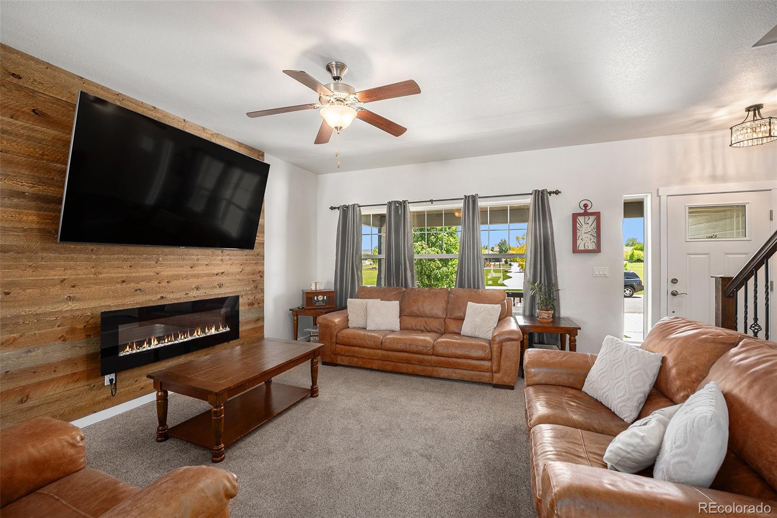 MLS Image #3 for 5475  shoshone drive,longmont, Colorado