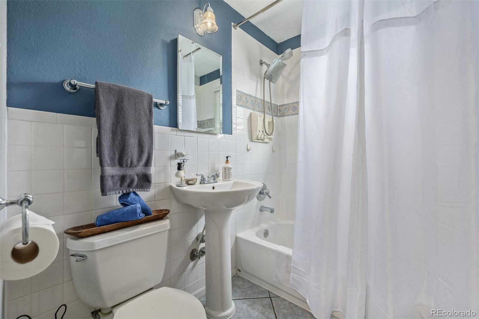 MLS Image #17 for 8450 w 13th street,lakewood, Colorado