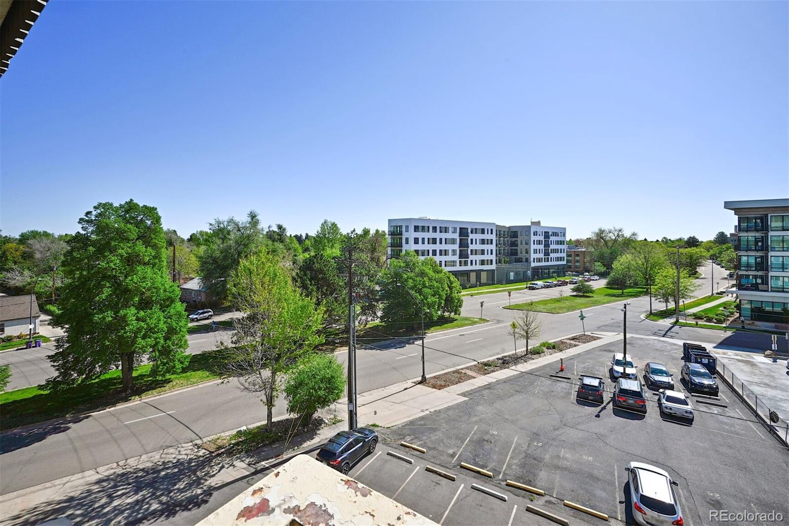 MLS Image #13 for 4110  hale parkway,denver, Colorado