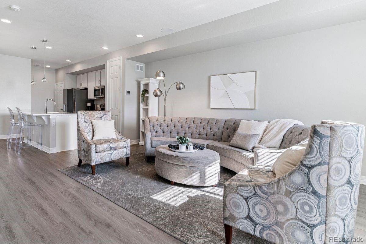 MLS Image #9 for 9612  reunion parkway,commerce city, Colorado