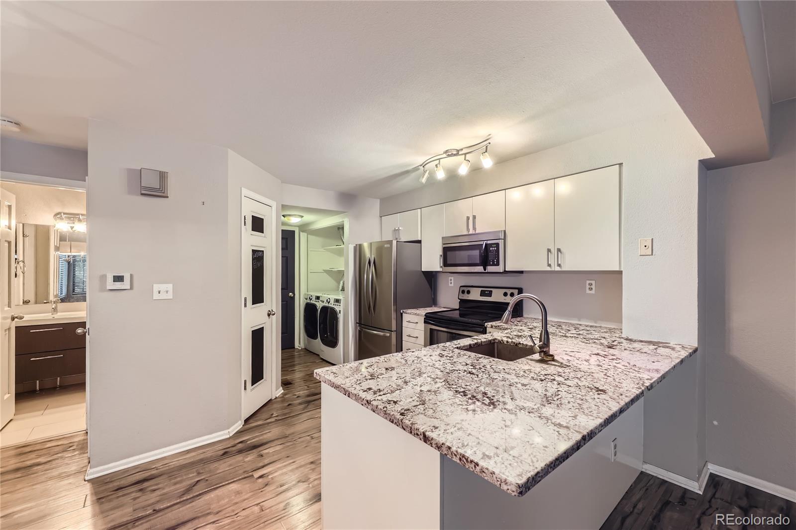MLS Image #19 for 836 s vance street,lakewood, Colorado