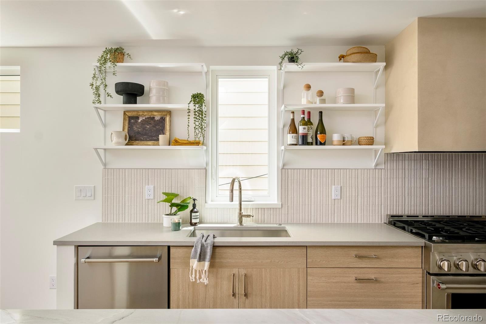 MLS Image #6 for 2738 n clay street,denver, Colorado