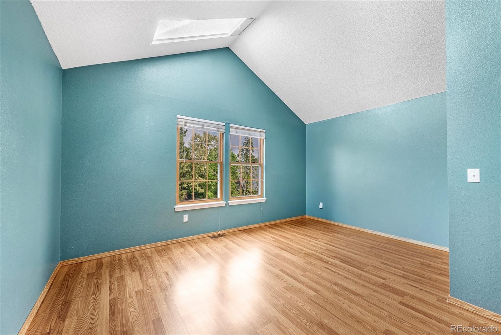 MLS Image #12 for 1209 s flower circle,lakewood, Colorado