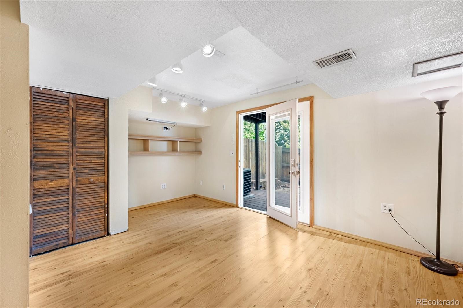 MLS Image #22 for 1209 s flower circle,lakewood, Colorado