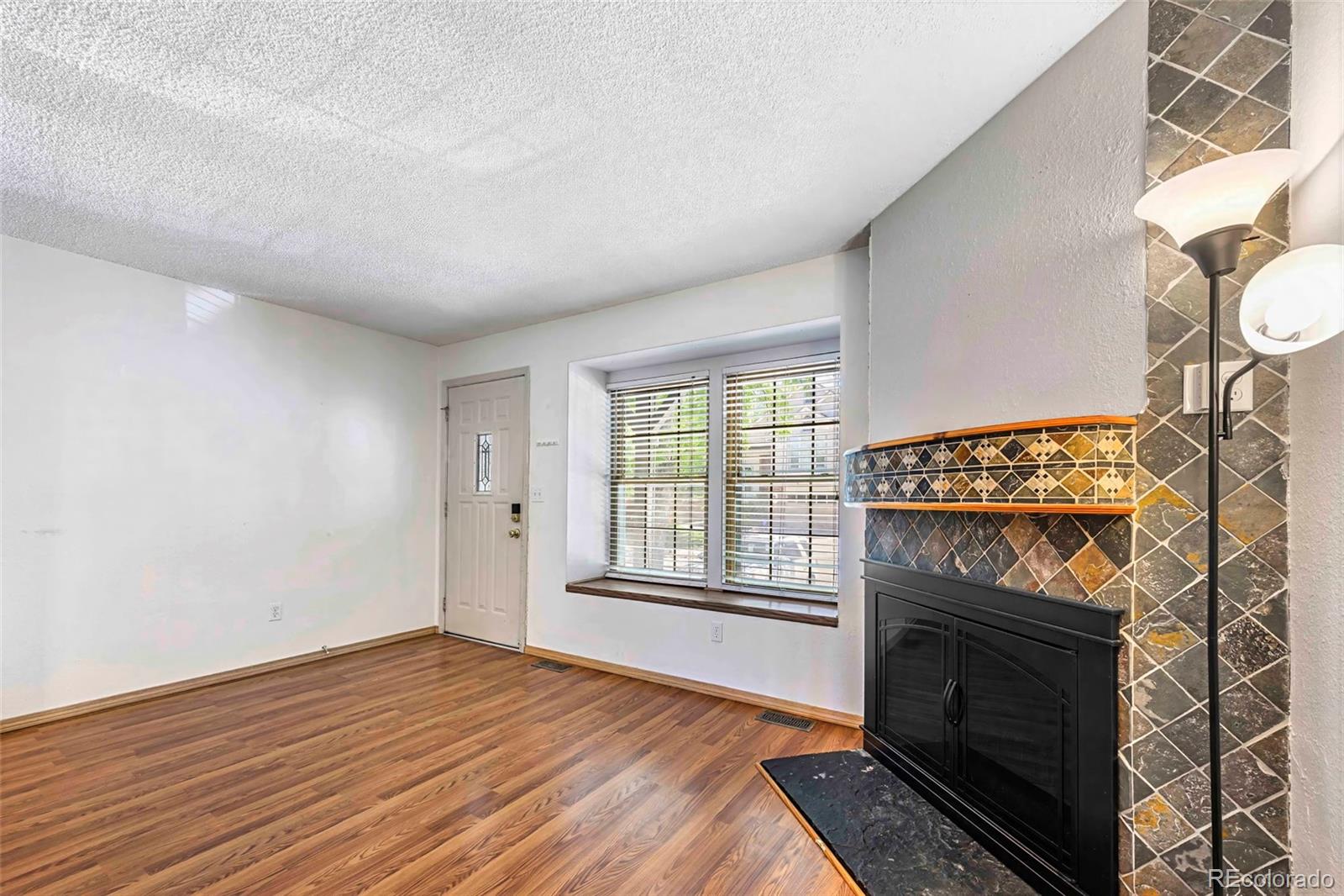MLS Image #3 for 1209 s flower circle,lakewood, Colorado