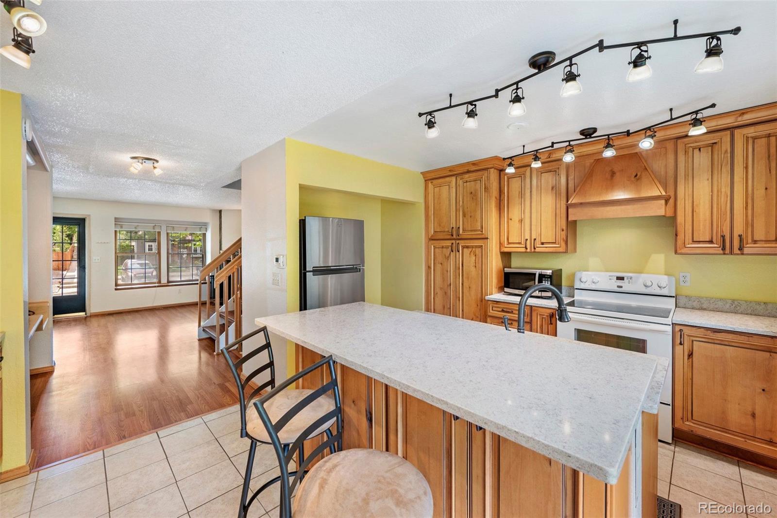 MLS Image #8 for 1209 s flower circle,lakewood, Colorado