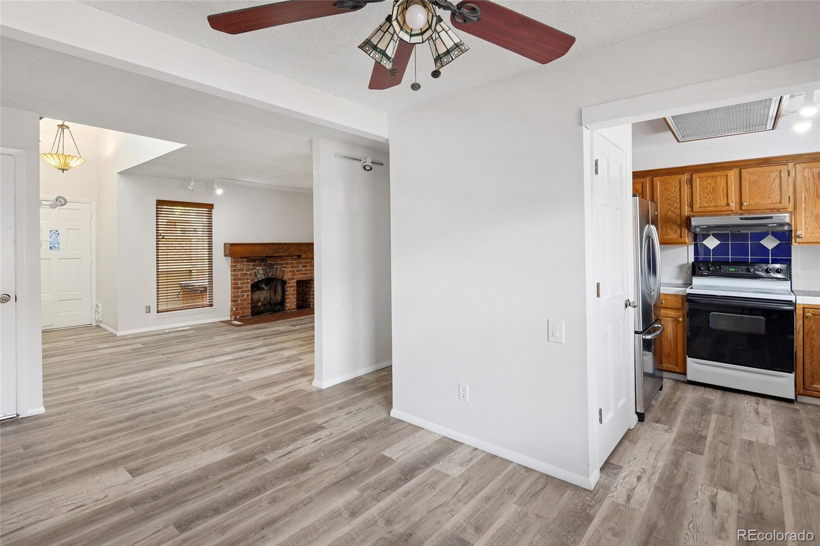 MLS Image #9 for 2082 s helena street c,aurora, Colorado