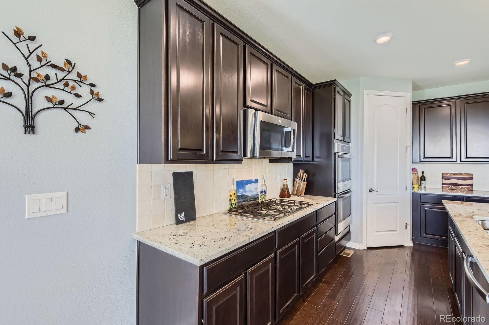 MLS Image #11 for 7658 s country club parkway,aurora, Colorado