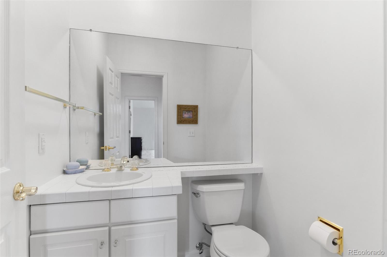 MLS Image #17 for 2032 w nantucket court,littleton, Colorado