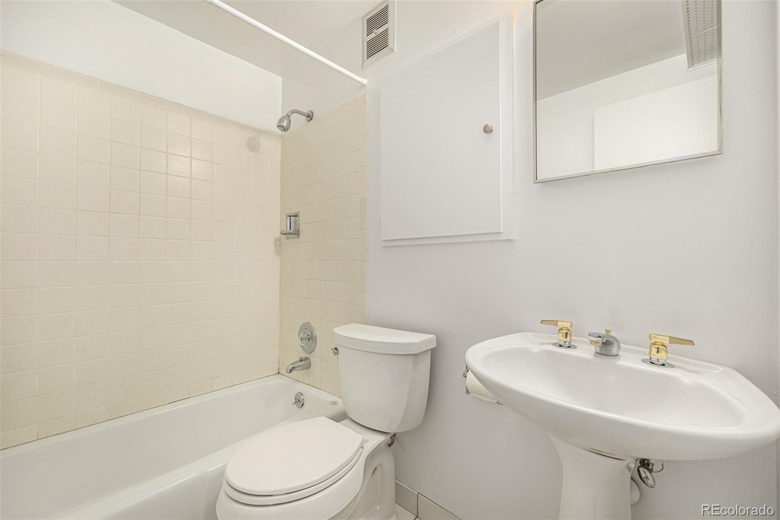 MLS Image #24 for 3756 s forest way,denver, Colorado