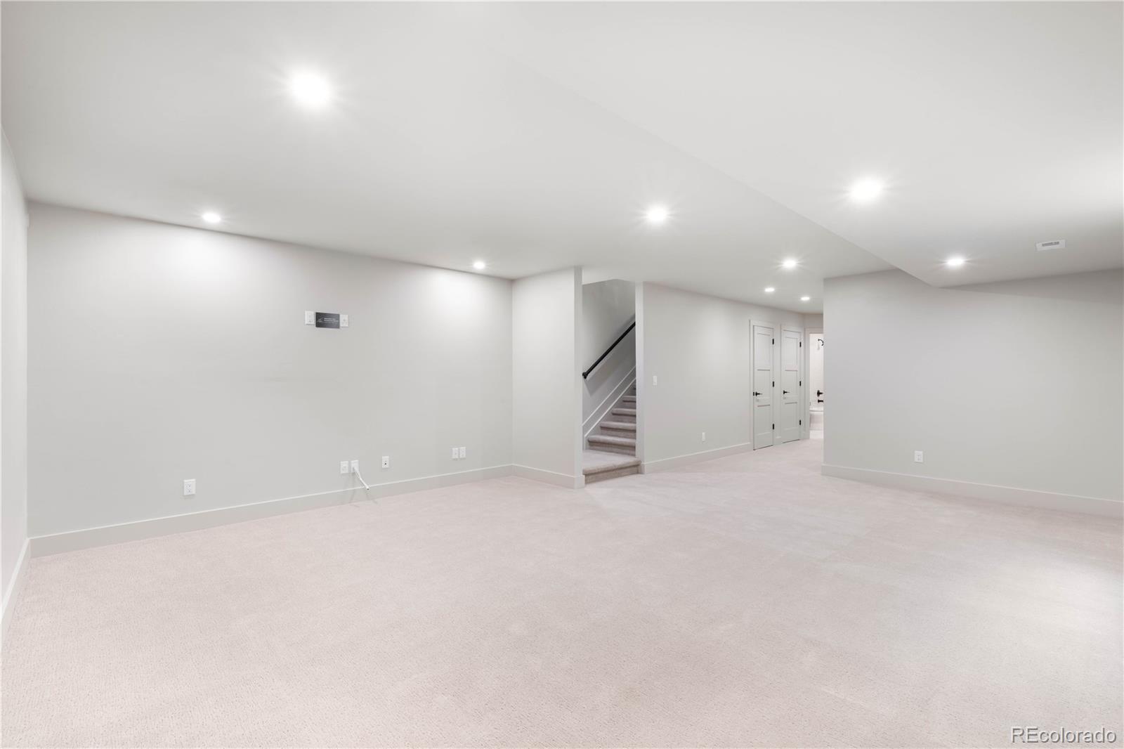 MLS Image #30 for 1571  vrain street,denver, Colorado