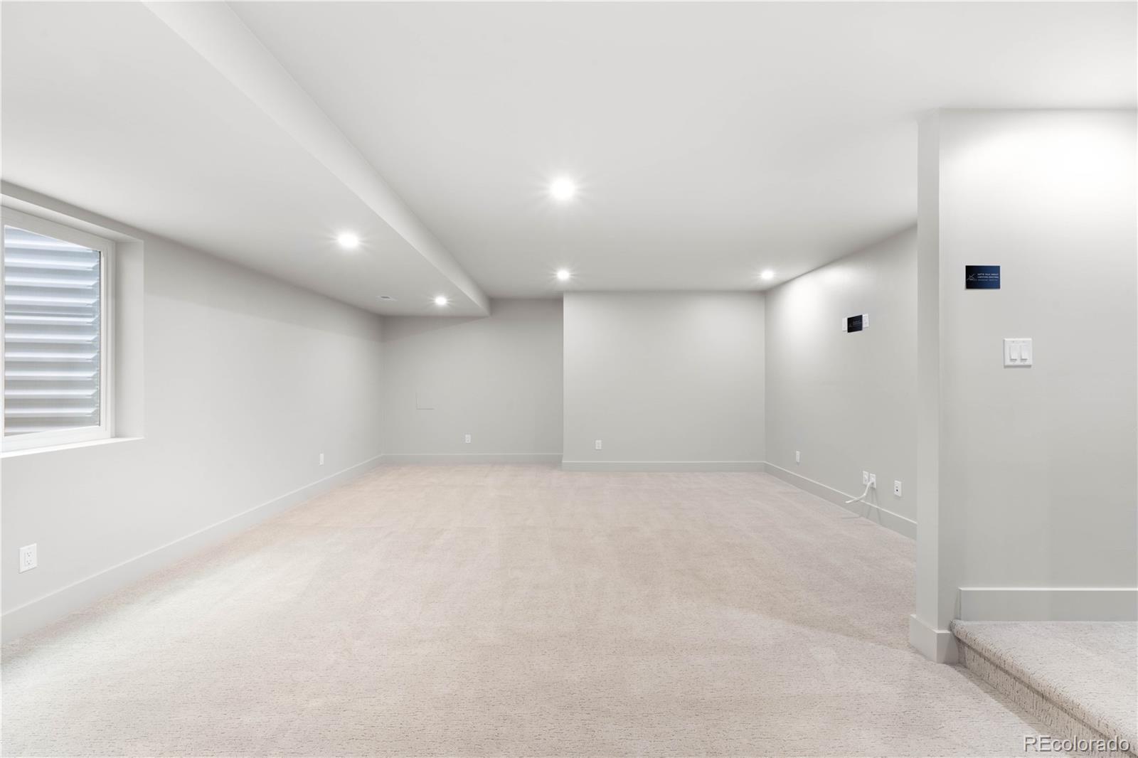 MLS Image #31 for 1571  vrain street,denver, Colorado
